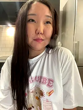 Snapshot of tammy_gun chatting on 12/05/25, 05:31 tammy gun online show from 12/05/25, 05:31