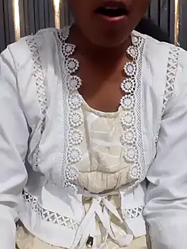 AnkitaDevi online show from 11/18/25, 05:01