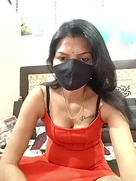 Yourhotsweetgirl online show from 01/13/26, 07:46