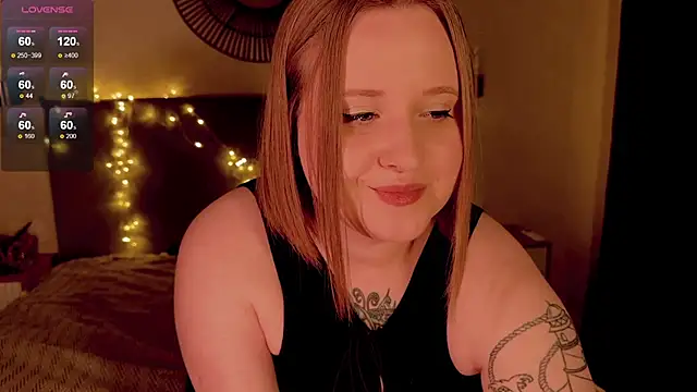 NaomiRey1 online show from 10/20/25, 03:34