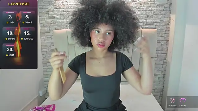 Snapshot of Celesste_doll chatting on 11/08/25, 12:05 Celesste doll online show from 11/08/25, 12:05