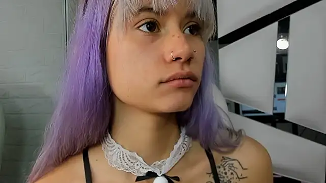 Snapshot of barbieambar chatting on 10/18/25, 02:07 barbieambar online show from 10/18/25, 02:07