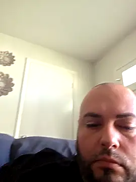 Snapshot of Erddies-1 chatting on 12/04/25, 04:59 Erddies-1 online show from 12/04/25, 04:59