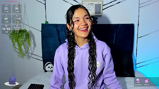 Camilla Miller01 online show from 11/28/25, 01:03