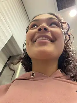 Camilla Miller01 online show from 04/01/26, 04:15