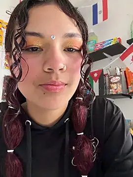 Camilla Miller01 online show from 06/19/26, 01:04