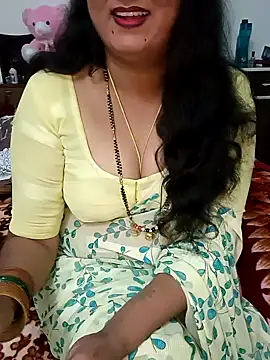 Snapshot of Niharika555 chatting on 01/19/26, 03:16 Niharika555 online show from 01/19/26, 03:16