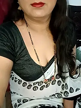 Snapshot of Niharika555 chatting on 02/10/26, 04:05 Niharika555 online show from 02/10/26, 04:05