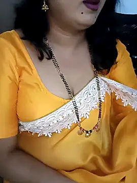 Snapshot of Niharika555 chatting on 02/28/26, 05:14 Niharika555 online show from 02/28/26, 05:14