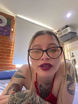 KoraSweett online show from 02/04/26, 08:25