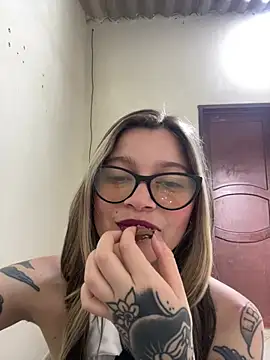 KoraSweett online show from 03/05/26, 09:22