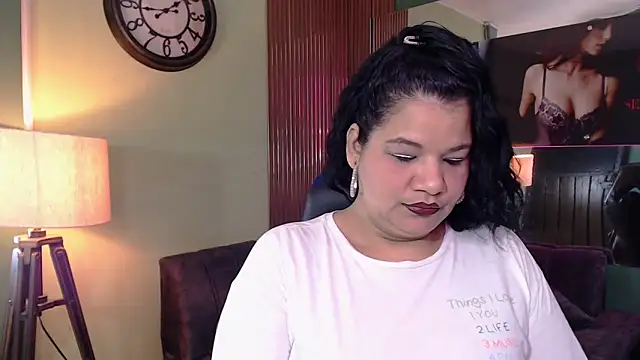 Snapshot of May_fk chatting on 10/25/25, 04:20 May fk online show from 10/25/25, 04:20