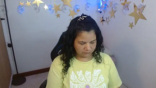 Snapshot of May_fk chatting on 11/27/25, 12:02 May fk online show from 11/27/25, 12:02