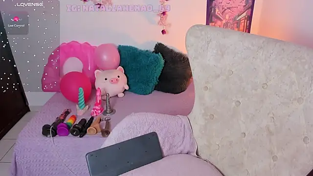 Nataliahenao69 online show from 04/02/26, 06:27