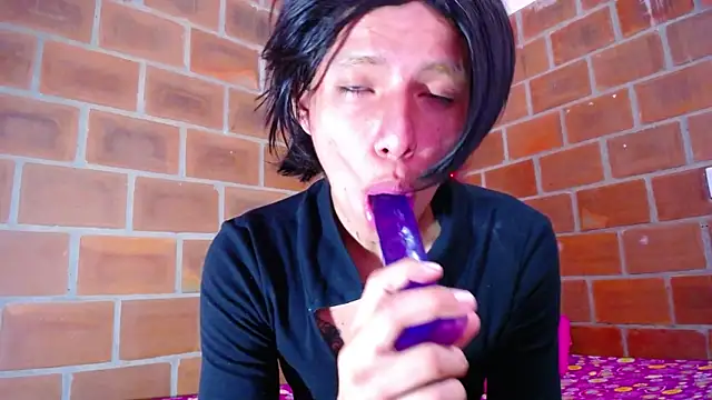 Snapshot of bellamy_094 chatting on 12/17/25, 08:04 bellamy 094 online show from 12/17/25, 08:04