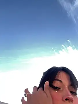 kiittyselenita online show from 04/12/26, 08:14