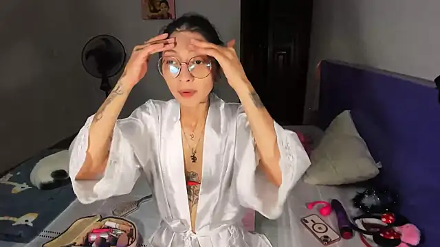 Anais lux online show from 03/20/26, 11:53