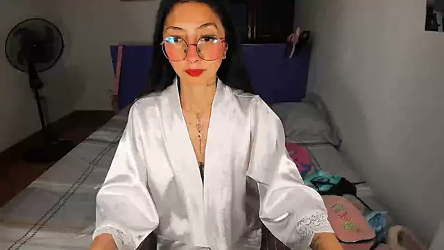 Anais lux online show from 05/15/26, 11:34