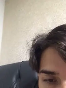 ljxjjxsooi online show from 12/14/25, 02:55