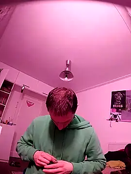 Wilsonn86 online show from 02/17/26, 07:49