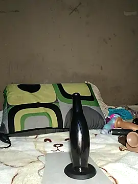 Snapshot of khetyvile chatting on 11/11/25, 09:31 khetyvile online show from 11/11/25, 09:31