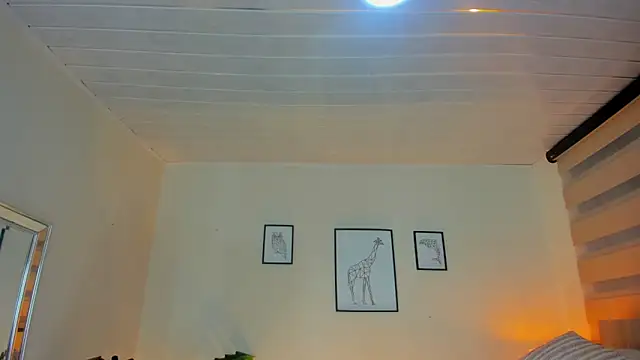 Snapshot of LusyKitty chatting on 09/09/25, 03:22 LusyKitty online show from 09/09/25, 03:22