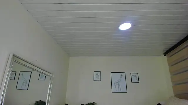 Snapshot of LusyKitty chatting on 10/01/25, 03:29 LusyKitty online show from 10/01/25, 03:29