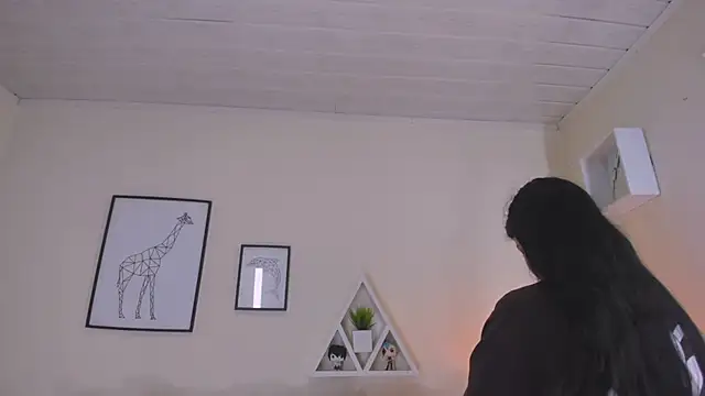 Snapshot of LusyKitty chatting on 11/14/25, 03:00 LusyKitty online show from 11/14/25, 03:00