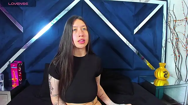 Snapshot of venusmorgan chatting on 09/09/25, 03:33 venusmorgan online show from 09/09/25, 03:33