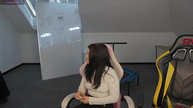 VivianSweet  online show from 04/01/26, 10:27