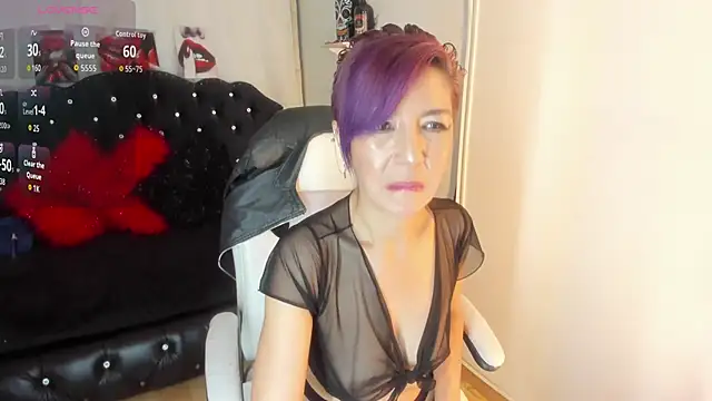 Snapshot of Trinityy__ chatting on 09/10/25, 07:14 Trinityy online show from 09/10/25, 07:14