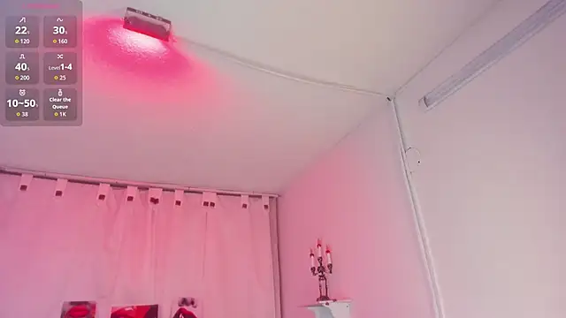 Snapshot of Trinityy__ chatting on 10/10/25, 06:51 Trinityy online show from 10/10/25, 06:51