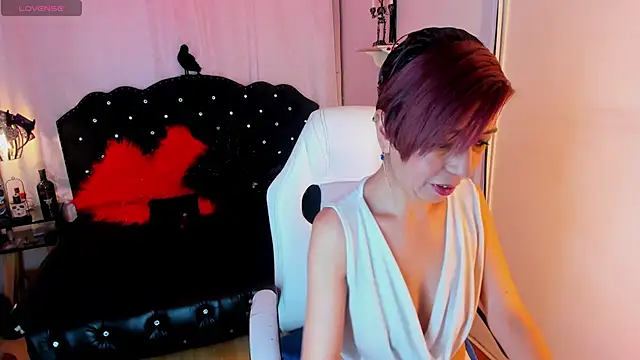 Snapshot of Trinityy__ chatting on 12/05/25, 06:37 Trinityy online show from 12/05/25, 06:37