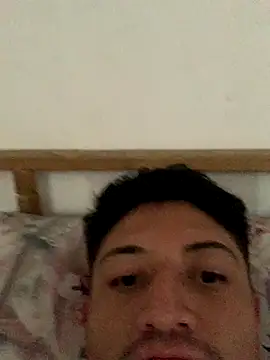 Snapshot of PerraAsquerosa_ chatting on 09/22/25, 03:03 PerraAsquerosa online show from 09/22/25, 03:03