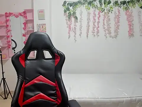 Liana hot12 online show from 10/15/25, 01:33