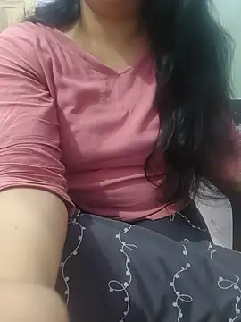 Snapshot of roshni_agrawal0 chatting on 06/25/26, 08:41 roshni agrawal0 online show from 06/25/26, 08:41