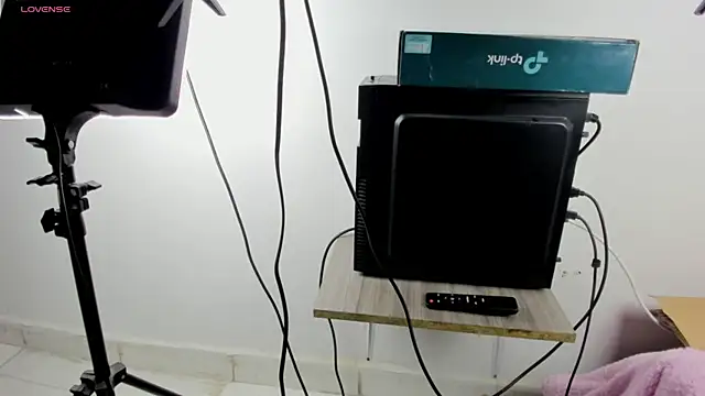 Lady miss    online show from 10/22/25, 03:01