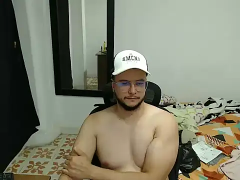 cloudsxxx online show from 02/13/26, 10:39