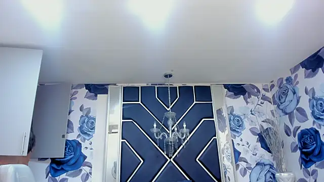 Snapshot of LatinaHoleQueen chatting on 11/13/25, 03:22 LatinaHoleQueen online show from 11/13/25, 03:22