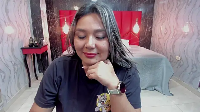 LatinaHoleQueen online show from 04/07/26, 04:51