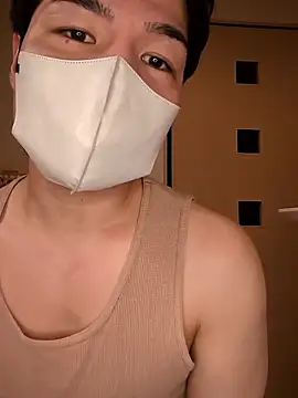 kqitooo online show from 02/25/26, 10:14