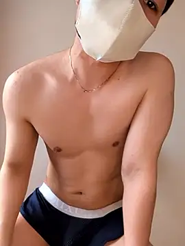 kqitooo online show from 04/18/26, 04:16