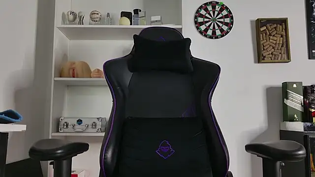 aaron nvk online show from 01/08/26, 08:44