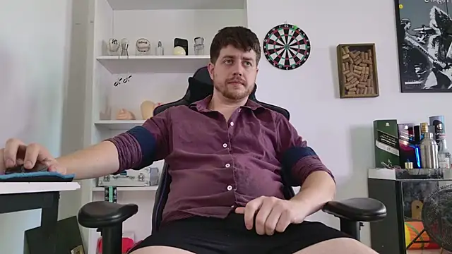 aaron nvk online show from 02/09/26, 09:19