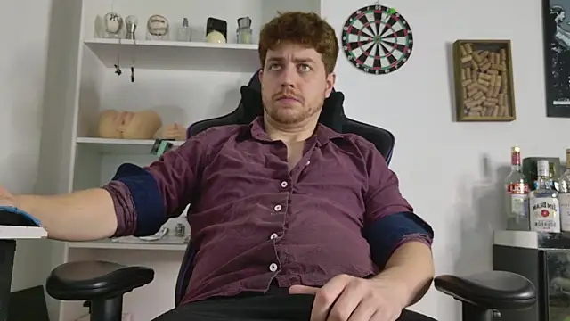 aaron nvk online show from 04/20/26, 09:05