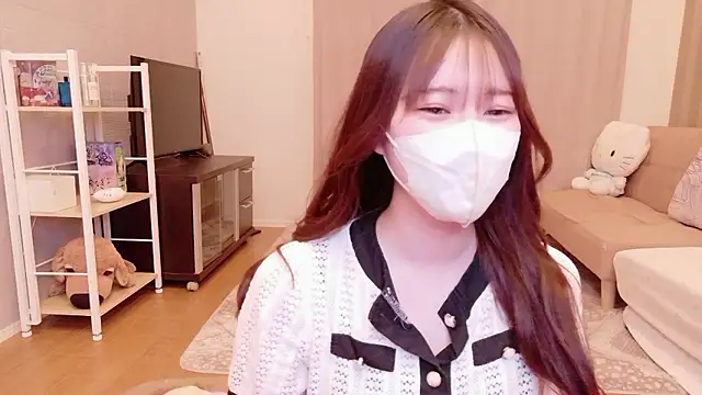 Snapshot of MOEMOE-Q chatting on 06/07/26, 01:48 MOEMOE-Q online show from 06/07/26, 01:48