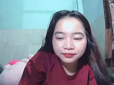 Snapshot of Lily3322 chatting on 09/27/25, 12:26 Lily3322 online show from 09/27/25, 12:26