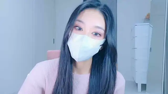 ramuchan desu online show from 11/29/25, 12:35