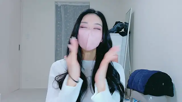 ramuchan desu online show from 03/28/26, 12:21