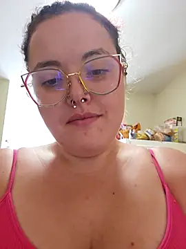 nuttiebuddy1 online show from 09/08/25, 07:35